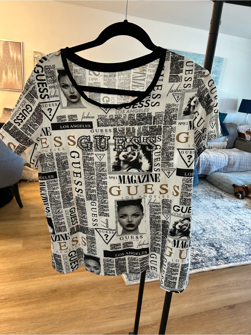 GUESS Black, White & Gold Logo Newsprint Short Sleeve Tee